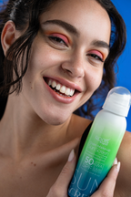 Over Makeup Sunscreen Spray (120ml) - Image 4
